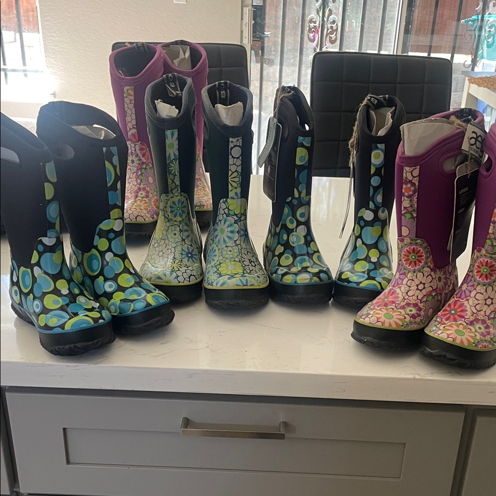 Bogs Kids Boots with Floral Patterns in Blue, Green, and Pink ask for size